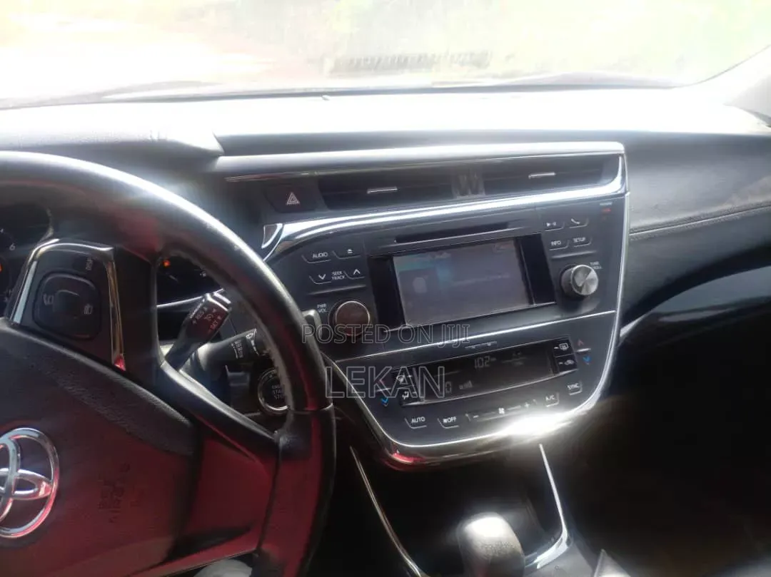 Toyota Avalon 2013 Black