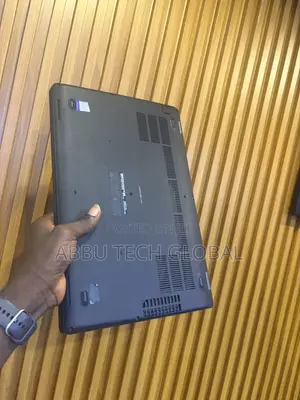 Laptop Dell Latitude 5501 8GB Intel Core i5 SSD 256GB