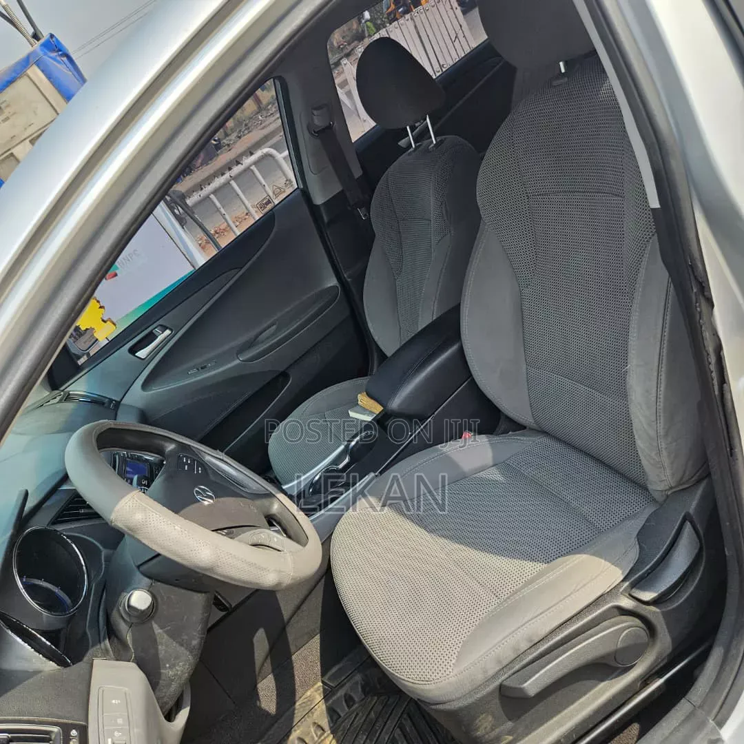 Hyundai Sonata 2013 Silver