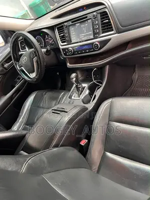 Toyota Highlander 2016 Blue