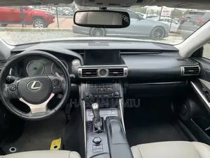 Lexus IS 250 4WD 2014 Silver