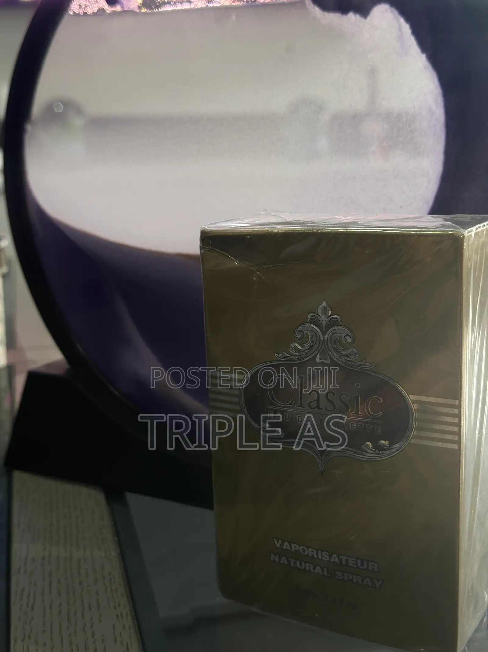 A Classic Eau De Toilette Spray