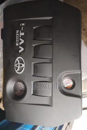 Engine Cover Toyota Corolla 2008