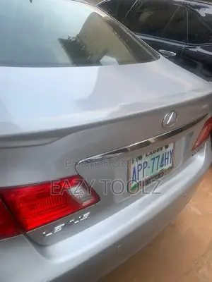 Lexus ES 350 2011 Silver