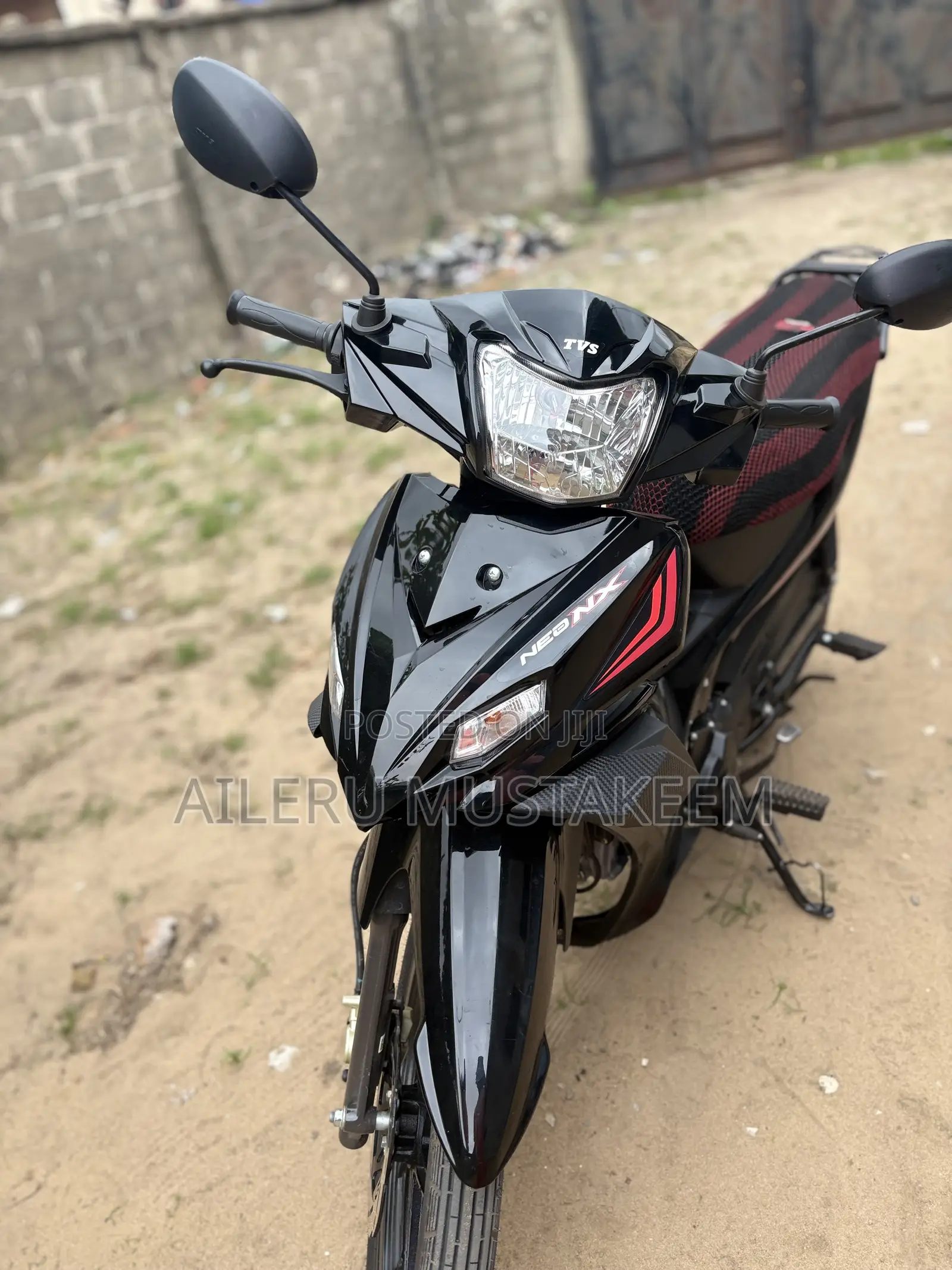 TVS Neo NX 2025 Black
