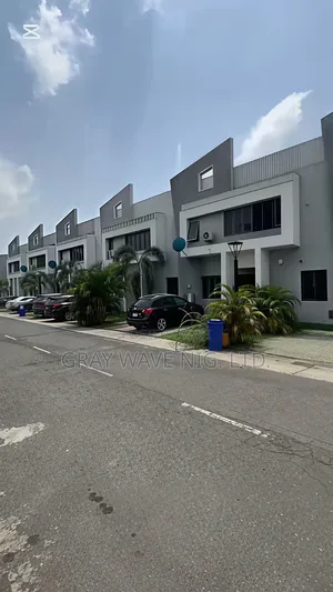 4bdrm Duplex in Life Camp for rent