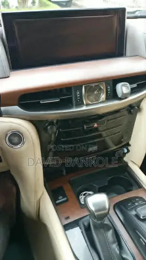 Lexus LX 570 AWD 2017 Black