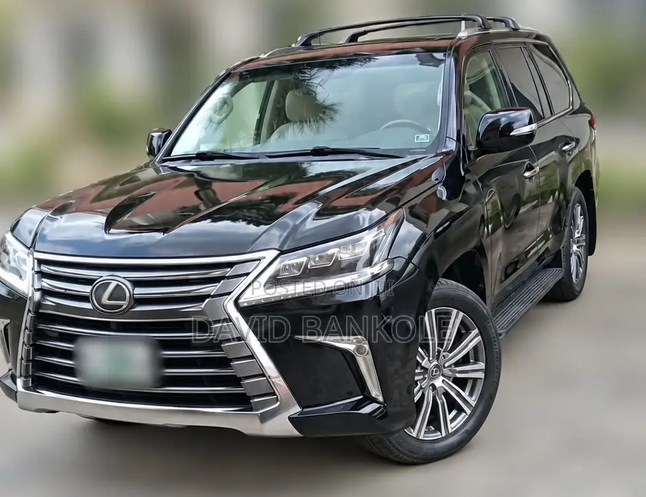 Lexus LX 570 AWD 2017 Black