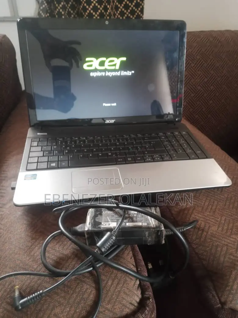 Laptop Acer AcerNote 32GB Intel Core Ultra 7 HDD+SSD 128GB