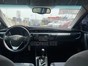 Toyota Corolla 2015 Blue