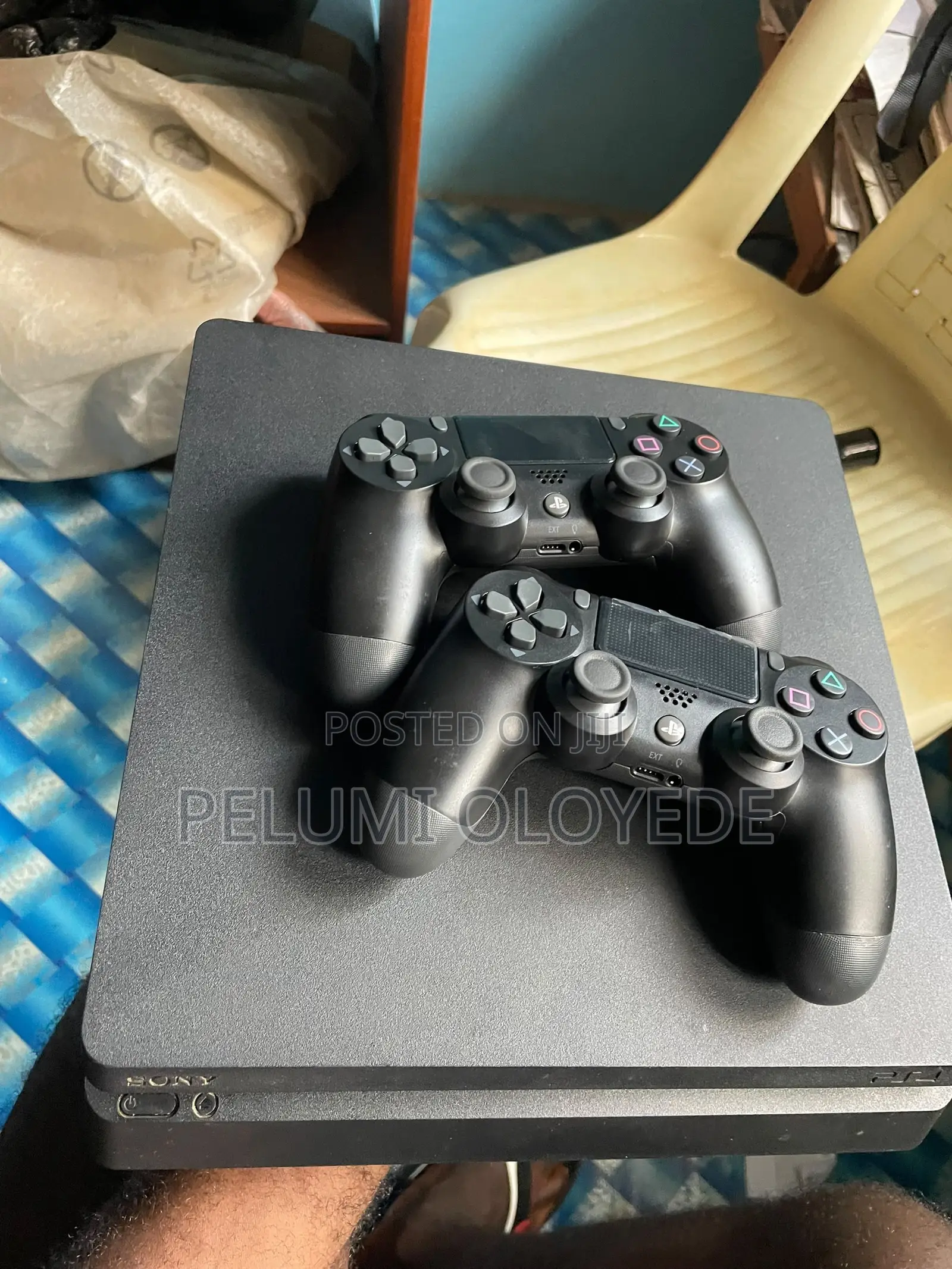 Play Station