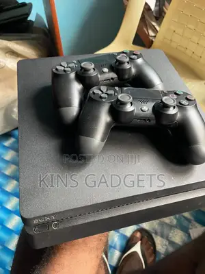 Play Station