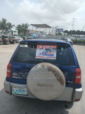 Toyota RAV4 2.0 Automatic 2005 Blue