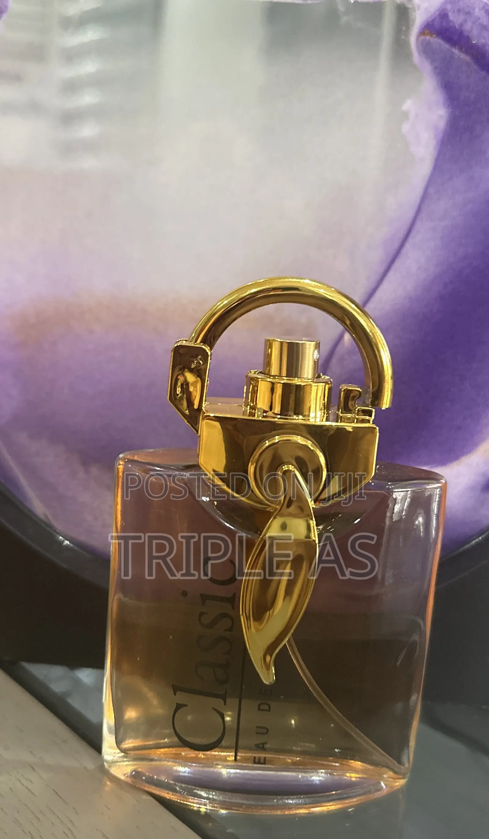 A Classic Eau De Toilette Spray