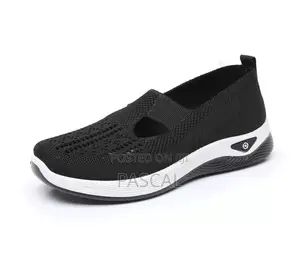 Women’s Lightweight Sneakers – Black and White Casual Walking Shoes
