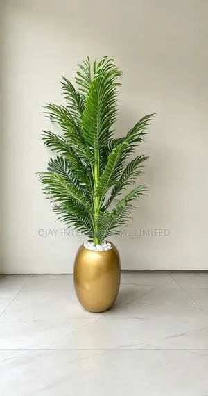 Elegant Foreign Flower Vase