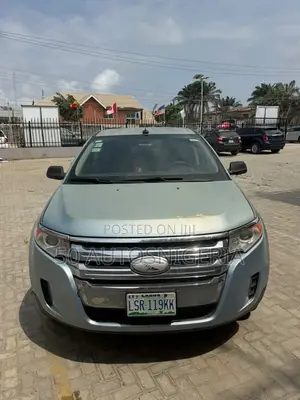Ford Edge Limited 4dr SUV (3.5L 6cyl 6A) 2014