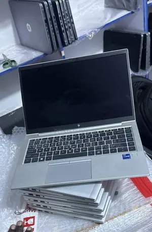 Laptop HP EliteBook 840 G8 16GB Intel Core i7 SSD 512GB
