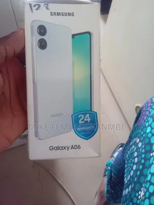 Samsung Galaxy A06 128 GB Silver