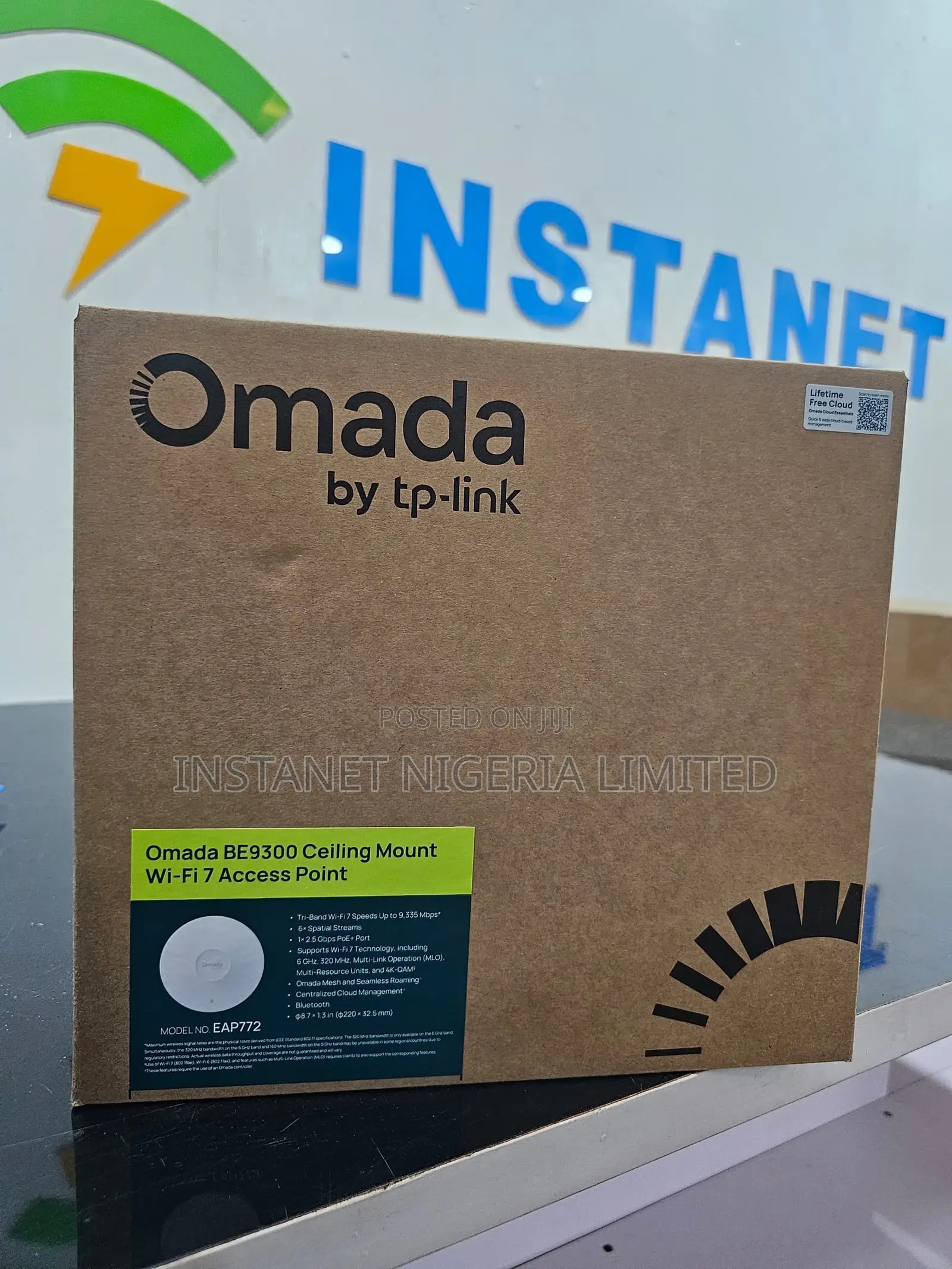 TP-Link Omada EAP772 BE9300 Tri-Band Wi-Fi 7 Ceiling Mount AccessPoint