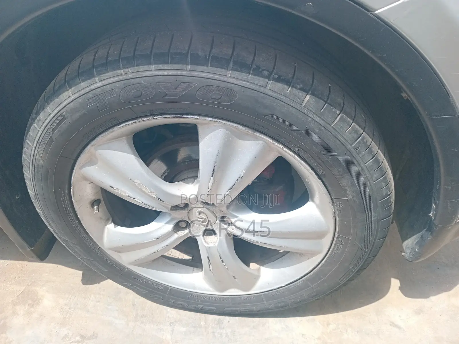 Infiniti FX35 2010 Silver