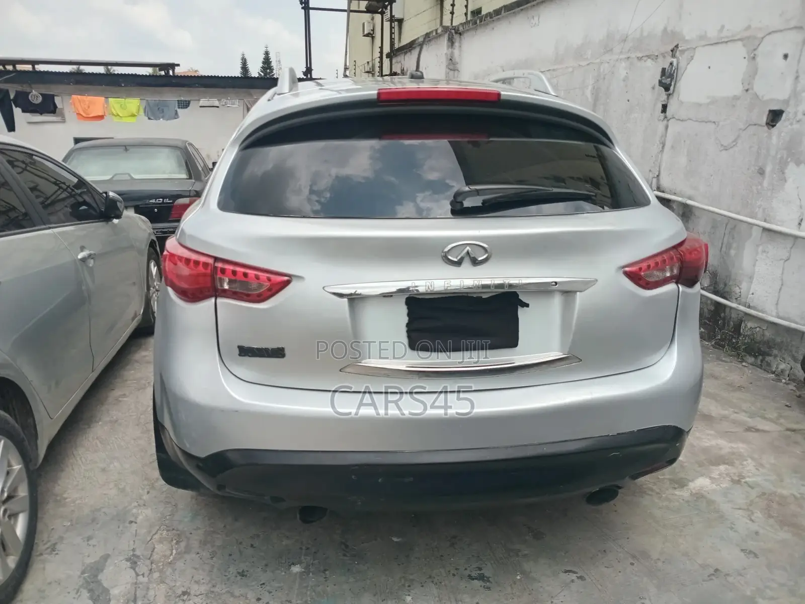 Infiniti FX35 2010 Silver