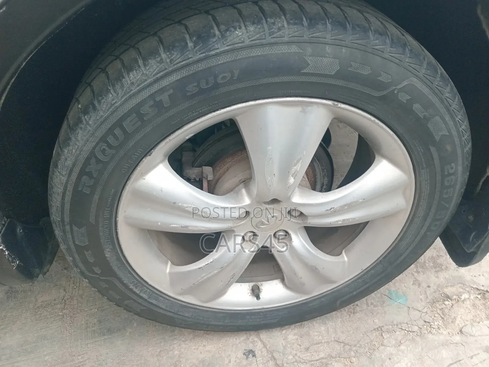 Infiniti FX35 2010 Silver
