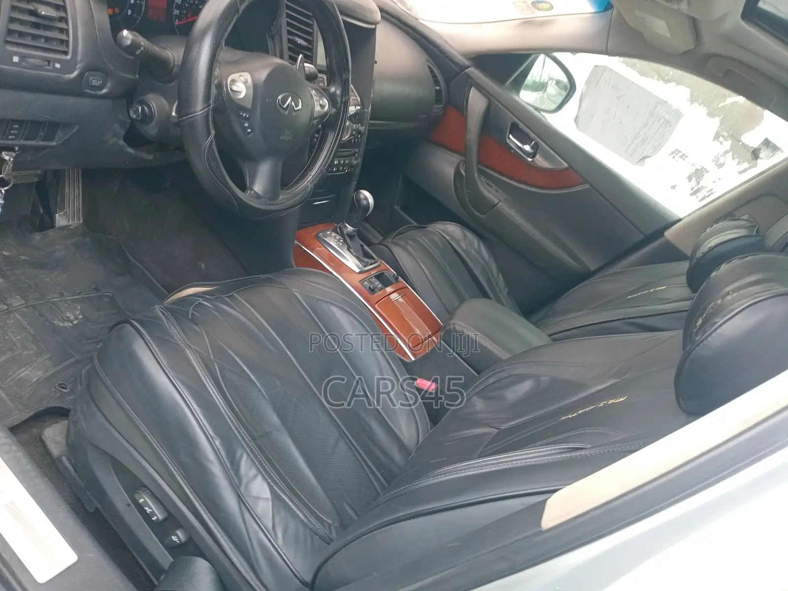 Infiniti FX35 2010 Silver