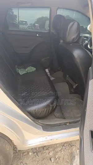 Toyota Matrix 2006 Silver