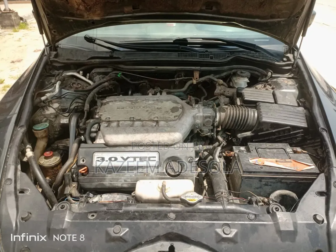Honda Accord Automatic 2005 Blue