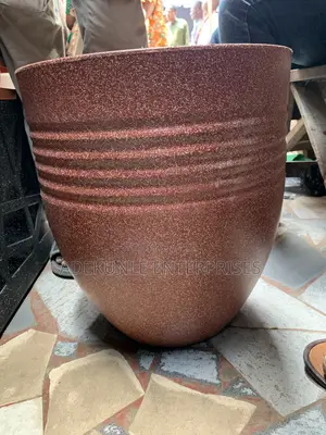 Stone Finish Flower Pot