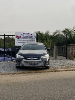 Toyota Camry LE 4dr Sedan (2.5L 4cyl 6A) 2015 Black