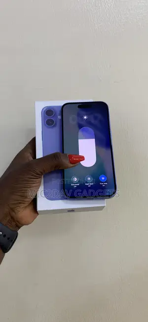 Apple iPhone 16 256 GB Blue