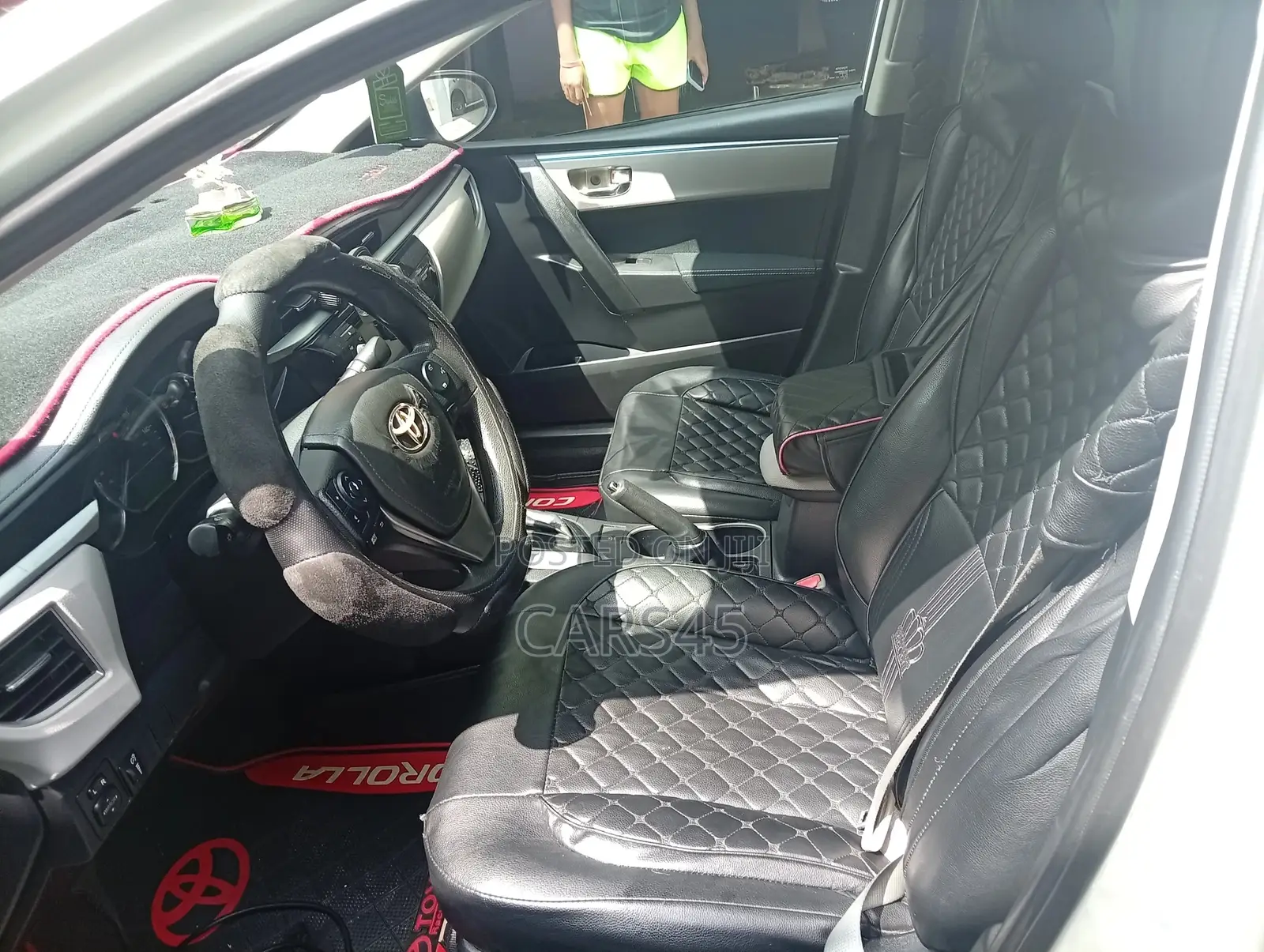 Toyota Corolla 2015 White