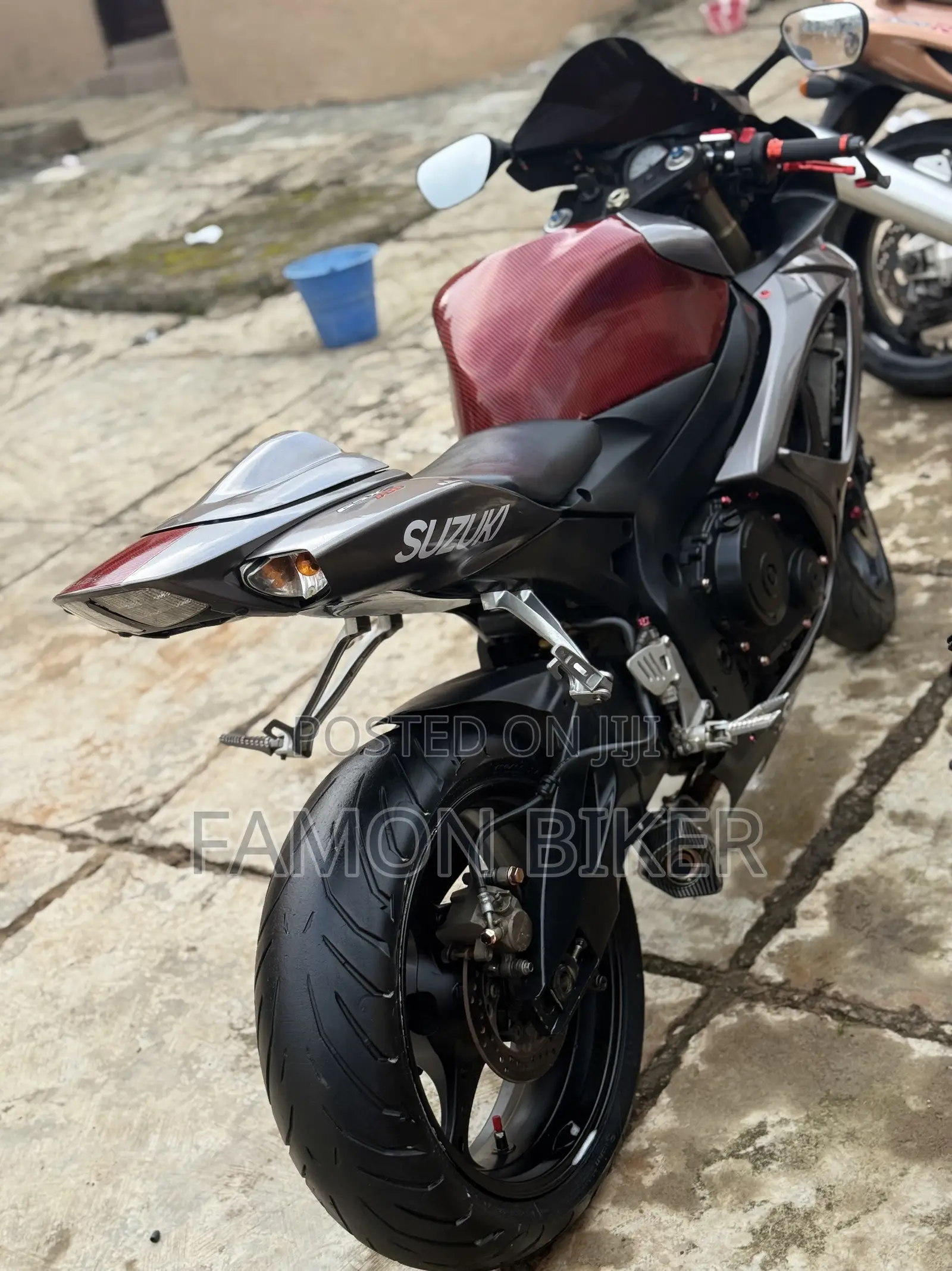 Suzuki GSX-R 2014 Gray