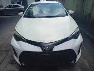 Toyota Corolla 2015 White