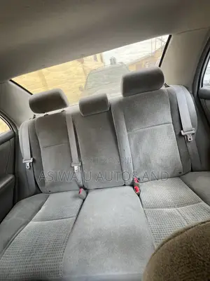 Toyota Corolla LE 2007 Silver