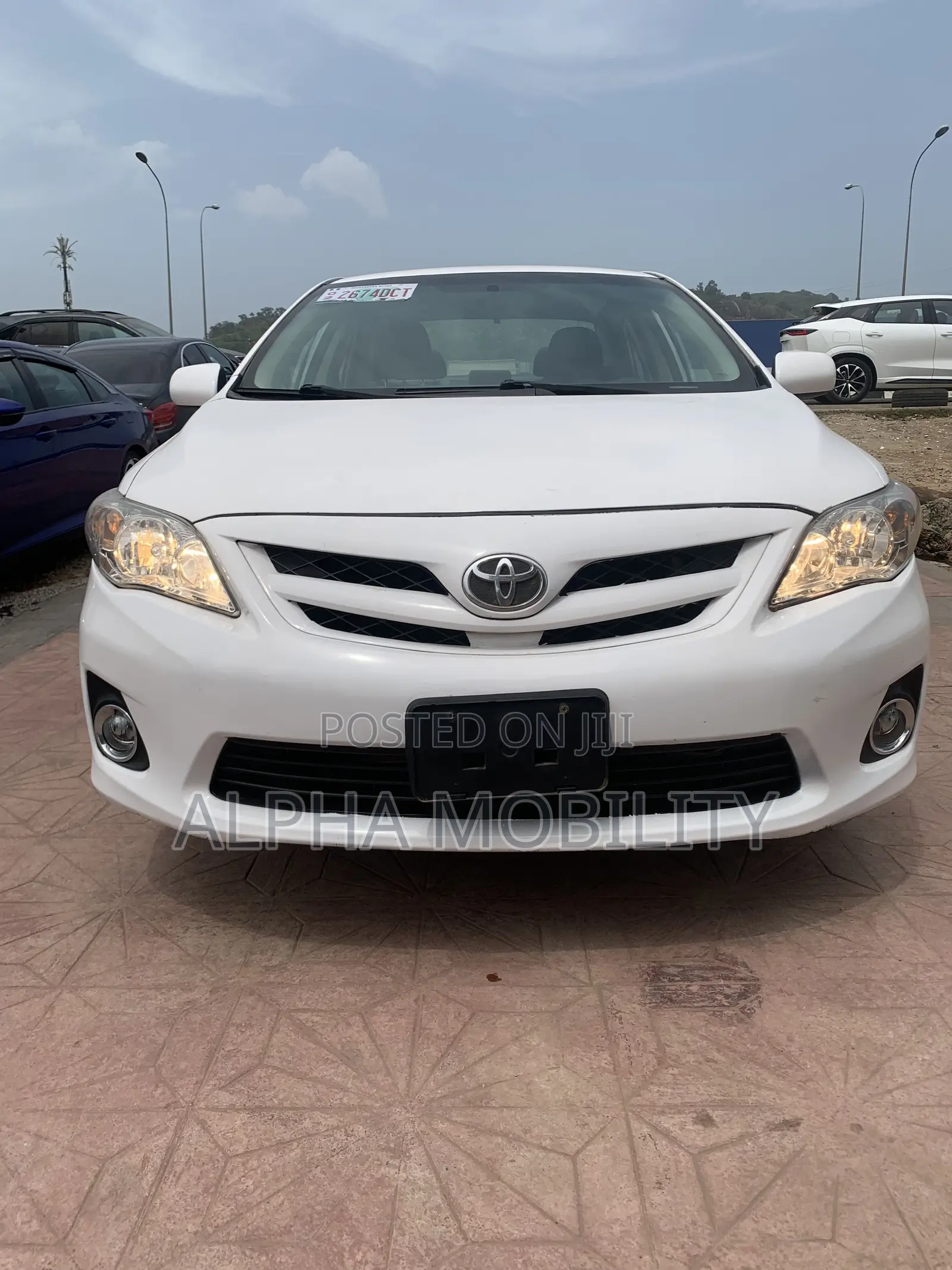 Toyota Corolla 2012 White