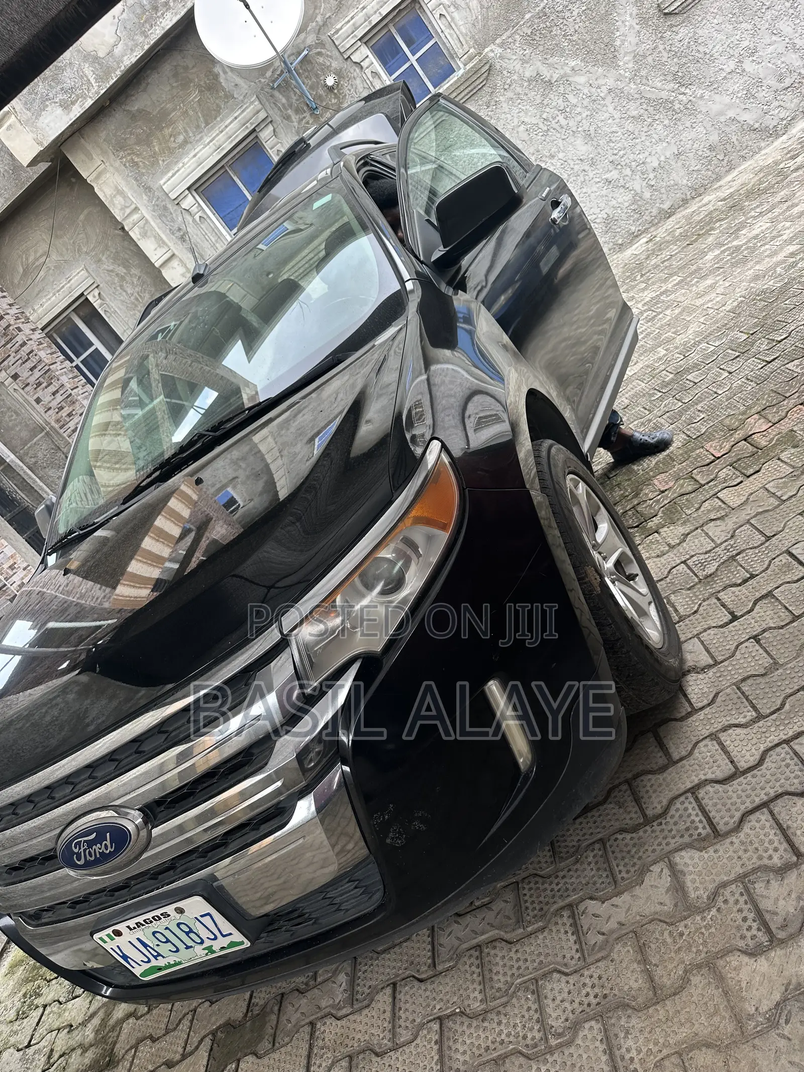 Ford Edge SEL 4dr AWD (3.5L 6cyl 6A) 2012 Gray