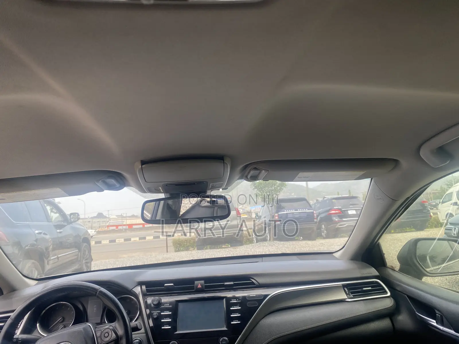 Toyota Camry 2018 Black