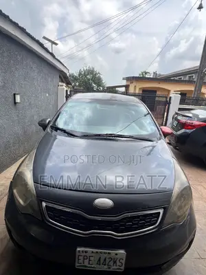 Kia Rio LX 4dr Sedan (1.6L 4cyl 6M) 2013 Black