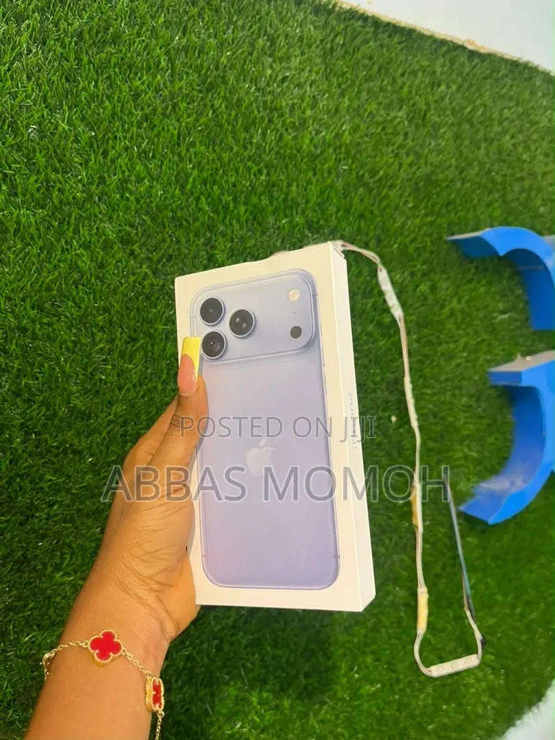 New Apple iPhone 18 Pro Max 512 GB Blue