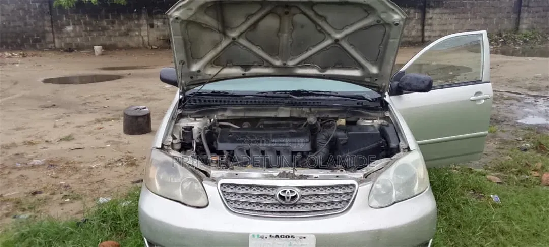 Toyota Corolla 1.4 D Automatic 2004 Silver