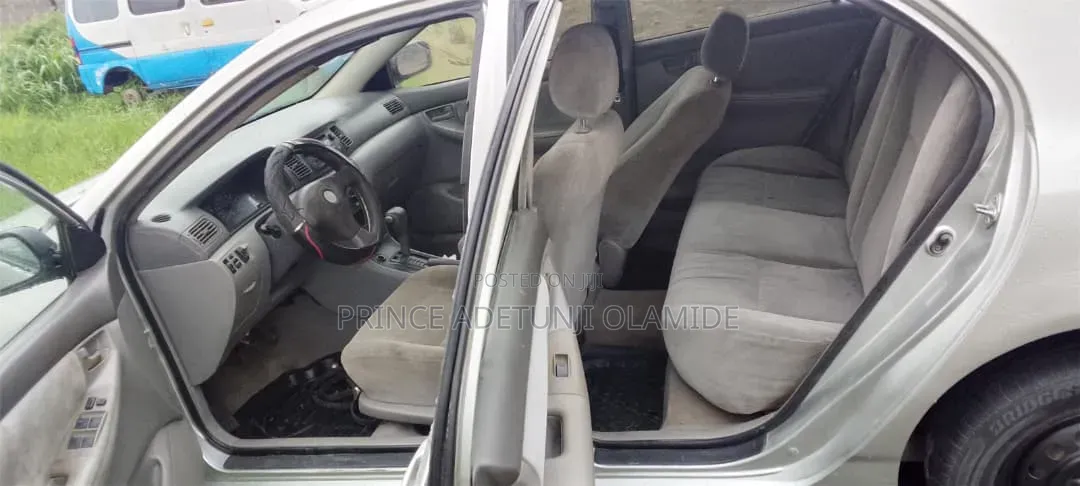 Toyota Corolla 1.4 D Automatic 2004 Silver