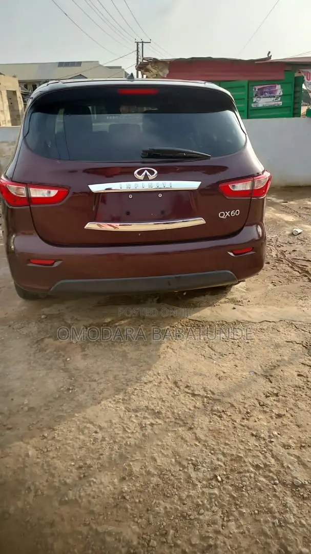 Nissan Pathfinder 2014
