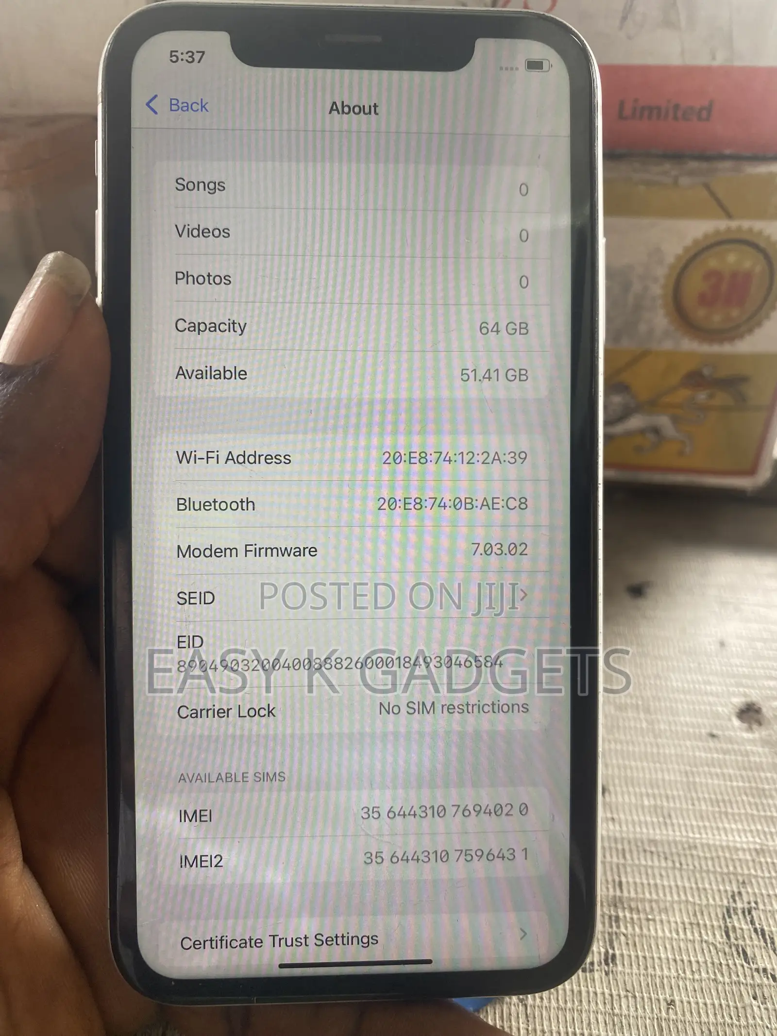 Apple iPhone XR 64 GB Red