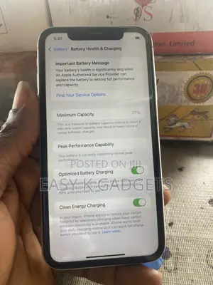 Apple iPhone XR 64 GB Red