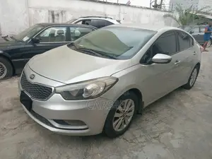 Kia Cerato 2014 Silver