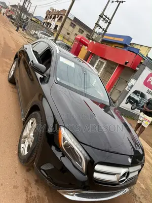 Mercedes-Benz GLA 250 2016 Black