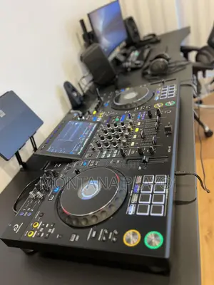 Pioneer XDJ-AZ Is Available for Rent